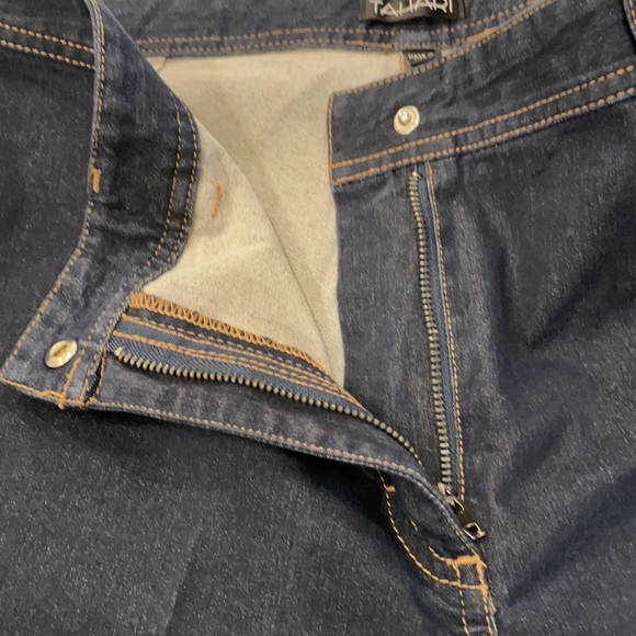 Tahari Women’s Dark Wash Jeans-Size 14 - Picture 3 of 5
